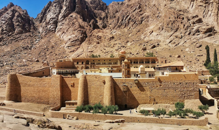 Mount Sinai Sunrise Hike & St. Catherine’s Monastery from Sharm El Sheikh